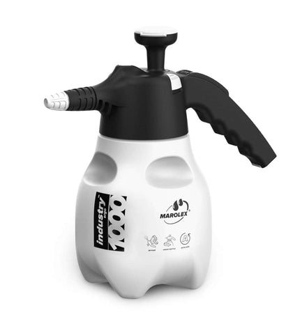 Marolex Industry Ergo Acid 1000 sprayer in action for engine bay cleaning with acid-resistant performance
