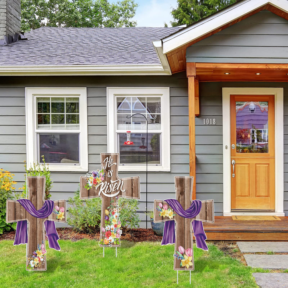 Marsui He Is Risen yard sign kit includes stakes for quick install.