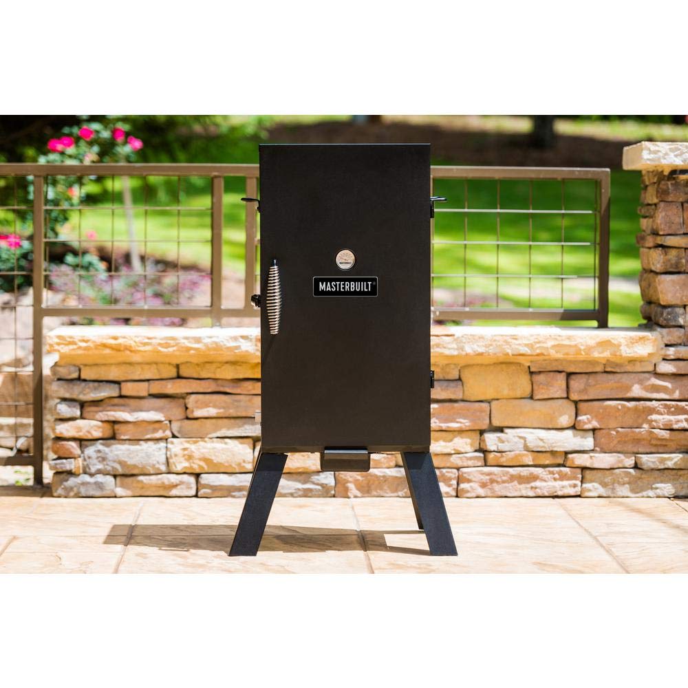 Masterbuilt MB20070210 removable water and drip pan for easy cleanup