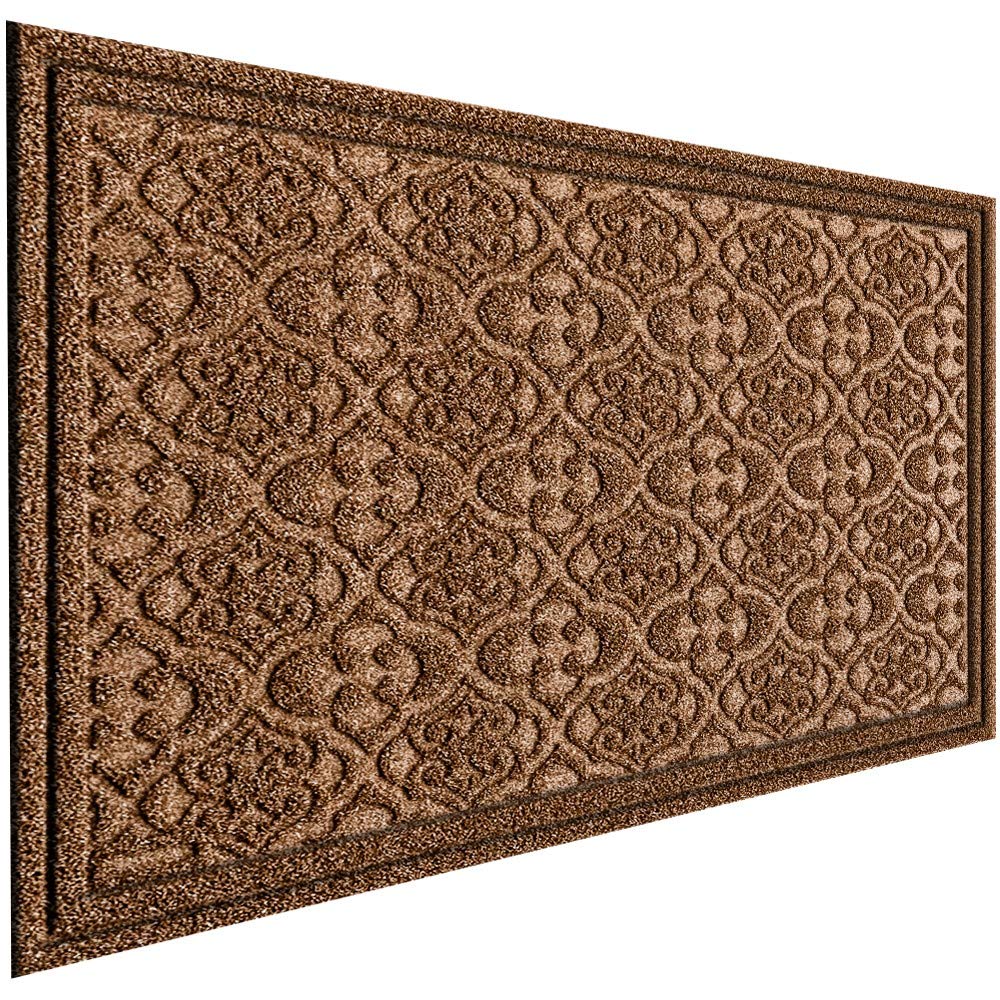 MAT 7-BANQUET outdoor mat at the front door traps dirt and moisture.