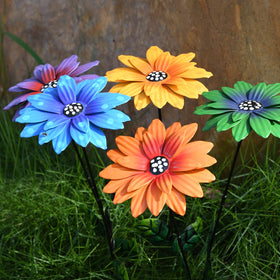 Matlern metal flower stake with reinforced stem for stable display.