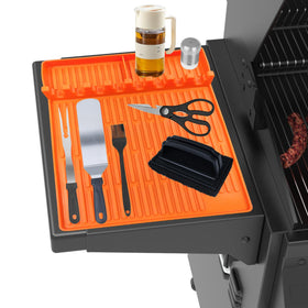 MAXTBEE silicone griddle mat on Blackstone with drip pad for easy cleanup and organization