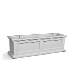 Inset panels evoke New England charm for exterior décor.