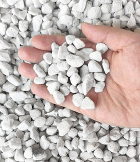 MDPQT 10 QT perlite bag closeup for drainage in pots