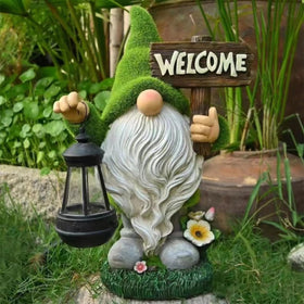 Meagkka holiday-season gnome, versatile decor for seasonal celebrations.