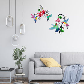 Meduofon garden hummingbird wall decor suitable for patios and trellises.