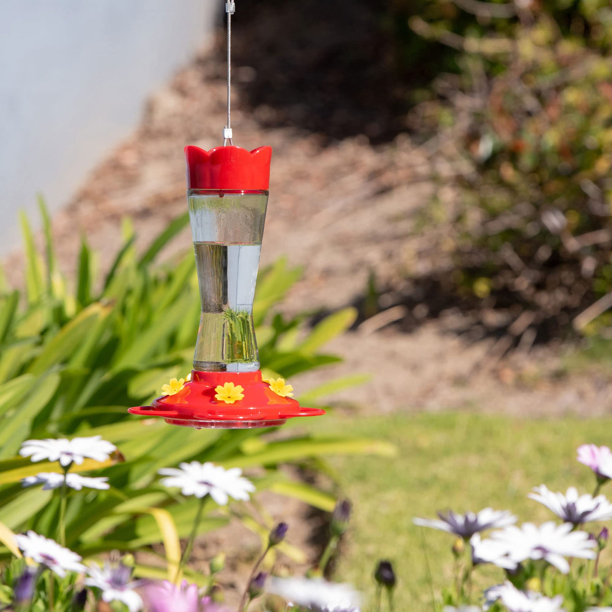 MEKKAPRO five perches invite hummingbirds to perch during feeding
