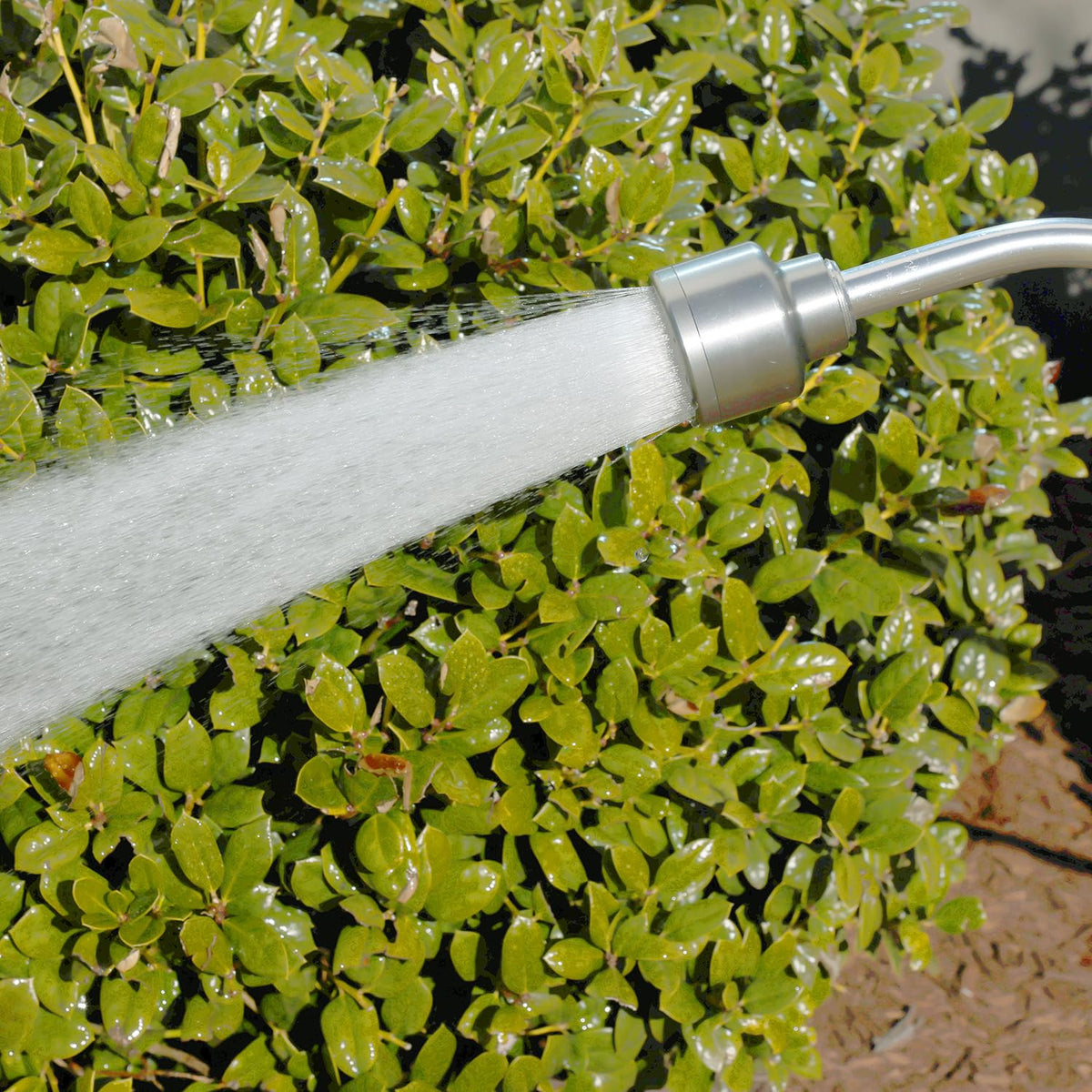 Melnor 2-year warranty signals durable, supported product.