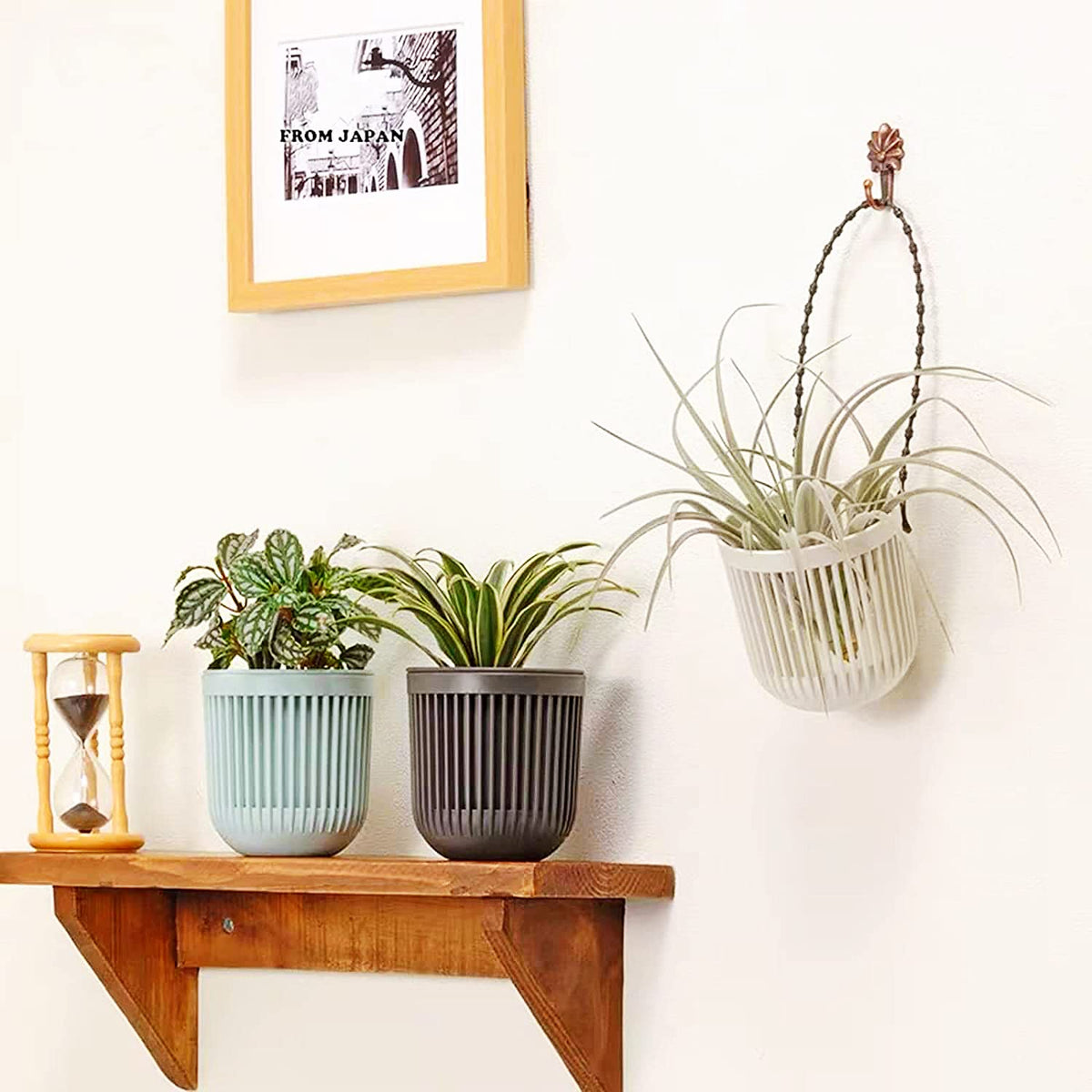 Melphoe sling-handle design lets you hang pots anywhere