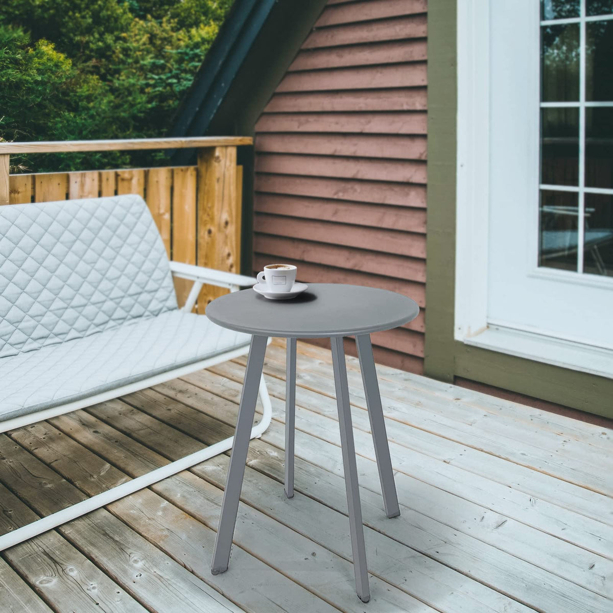 Meluvici compact garden table for yard and balcony setups