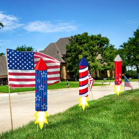 Memorywuu 3-pcs yard decoration set—multi-pack for coordinated outdoor celebrations.
