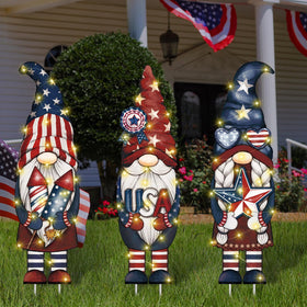 Memorywuu 4th of July LED gnome yard sign lights up outdoor spaces with festive charm.