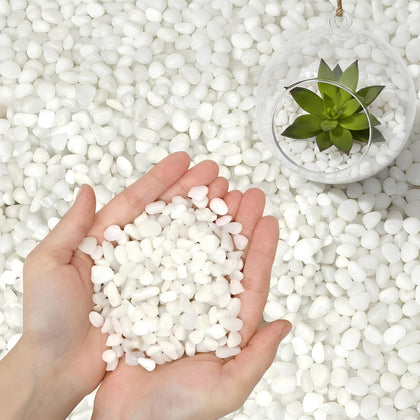 Mengdewei snow white polished pebbles for indoor plants and planters.