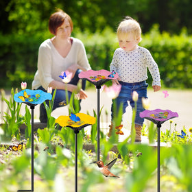 MeyRolizn glass marbles provide safe landing spots for bees.