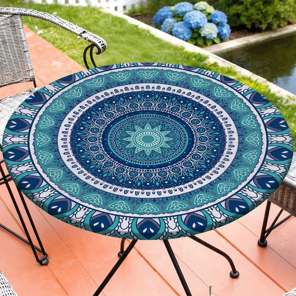 MHJY round tablecloth waterproof cover protects tables during indoor and outdoor meals.