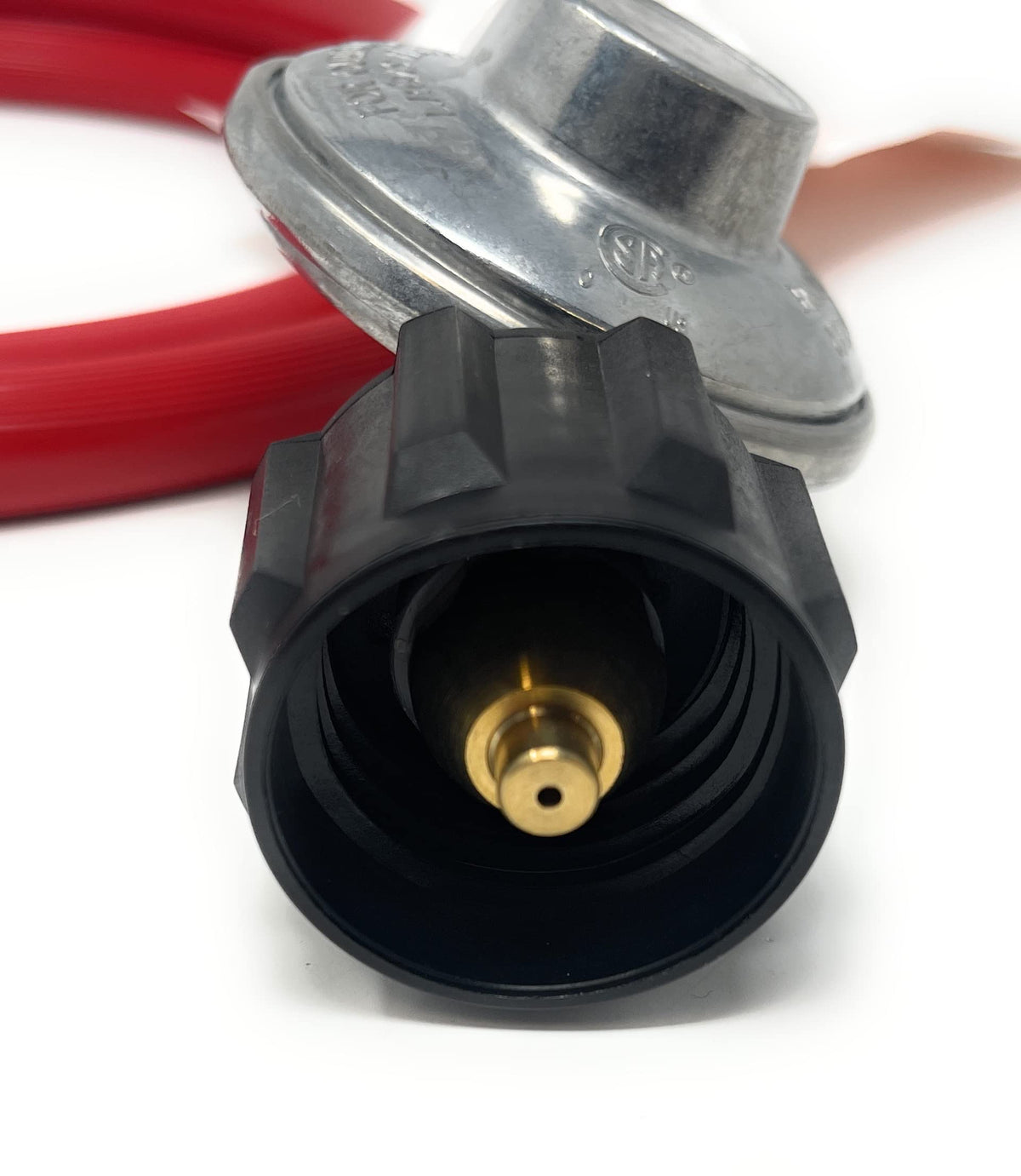 MI MADOL regulator and hose kit ideal for outdoor gas usage.