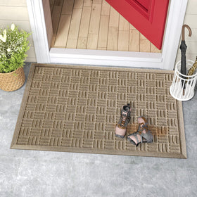 Mibao garage mat resists moisture and mud at busy entryways.