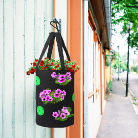Miewslan balcony-friendly solution for container gardening.