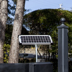 Mighty Mule 10W solar panel kit 8 ft low-voltage wire for distant sites.