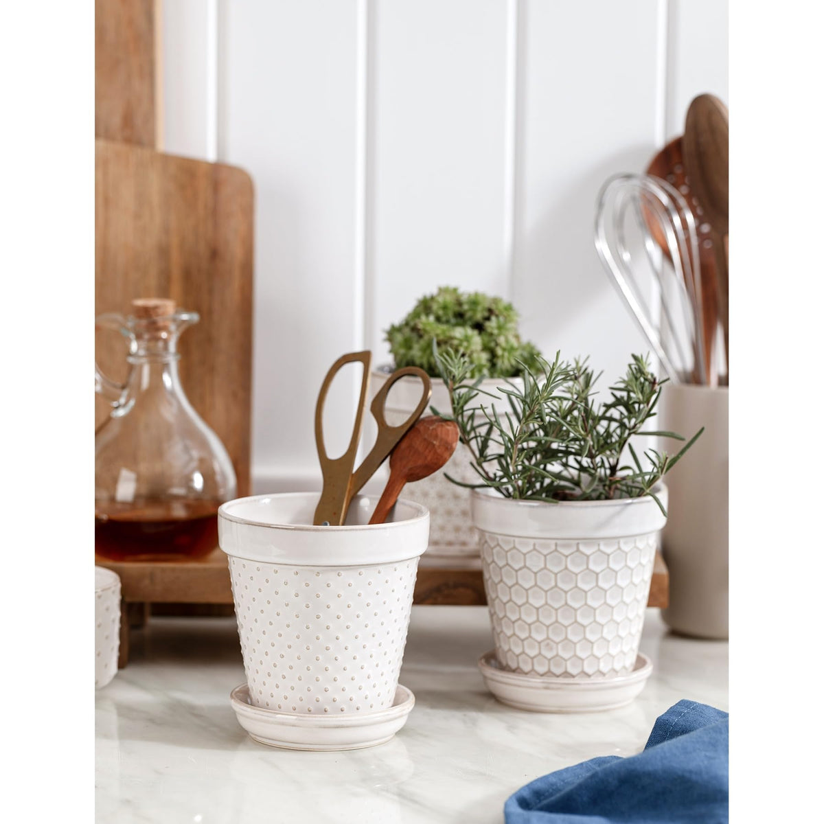 MIKIGEY small plant pot with drainage hole for healthier herbs