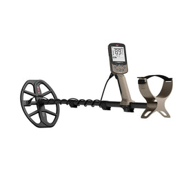 MINELAB X-Terra Elite front view for all-terrain treasure hunting