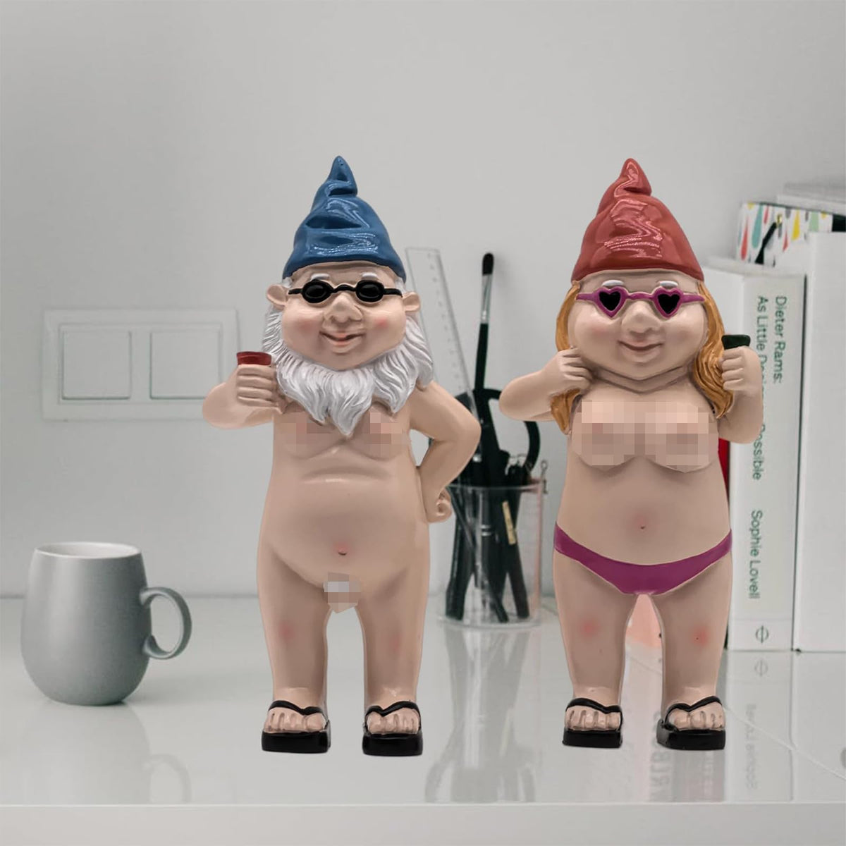 MINICAR gnome statue durable outdoor decoration for years.