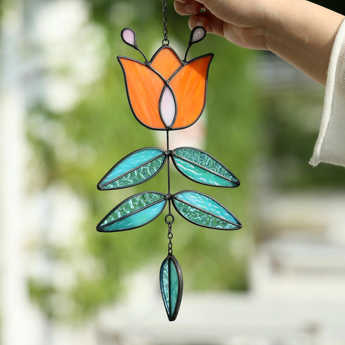 MintyWiz Coral Tulip design details with folk-art inspiration