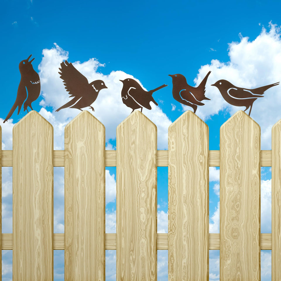MIRATE rusty metal birds decoration pack enhances outdoor charm and longevity