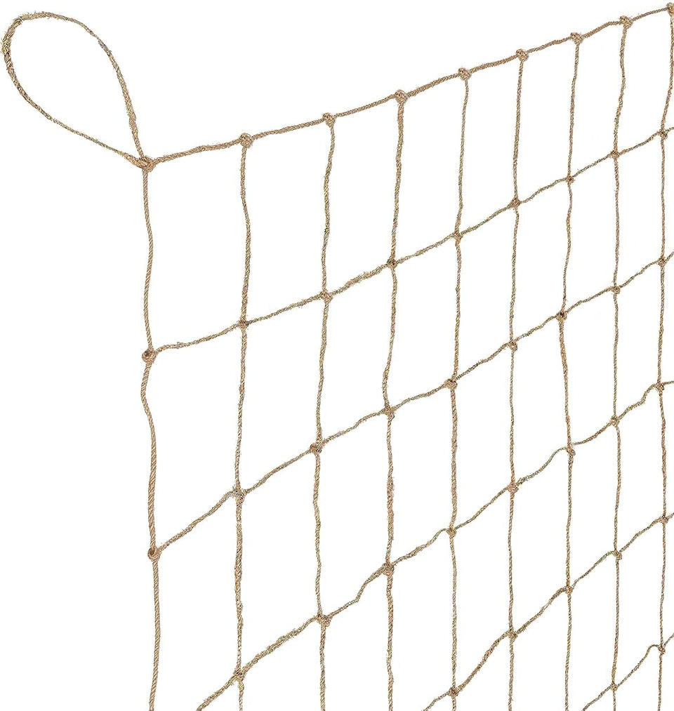 Miuezuth jute netting for climbing plants forming a sturdy garden trellis.