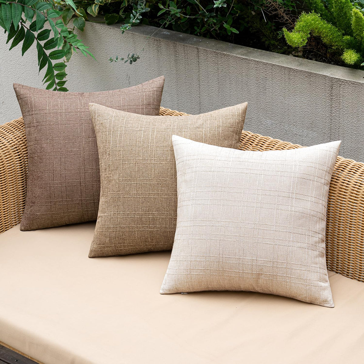 MIULEE 12x20 pillow cover, machine washable, quick cleanup.
