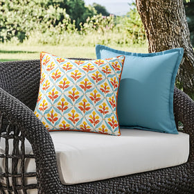 MIULEE orange-teal-red colorway close-up ideal for spring-summer décor