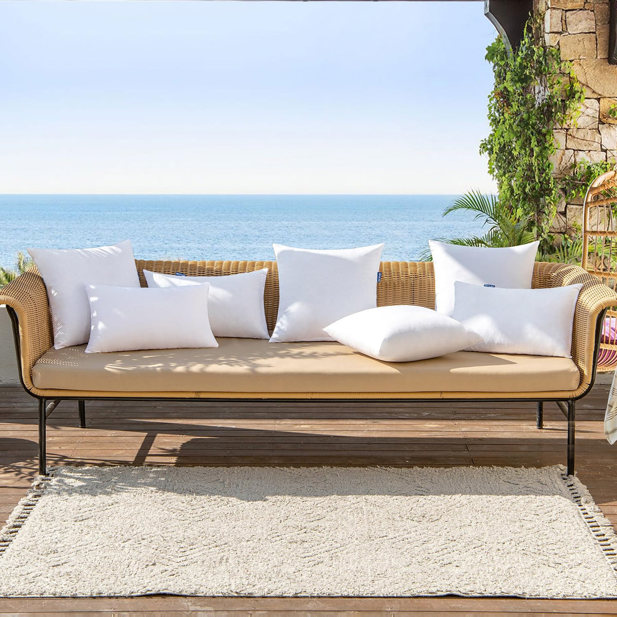 MIULEE 26x26 insert enhances porch swing aesthetics with durable support.