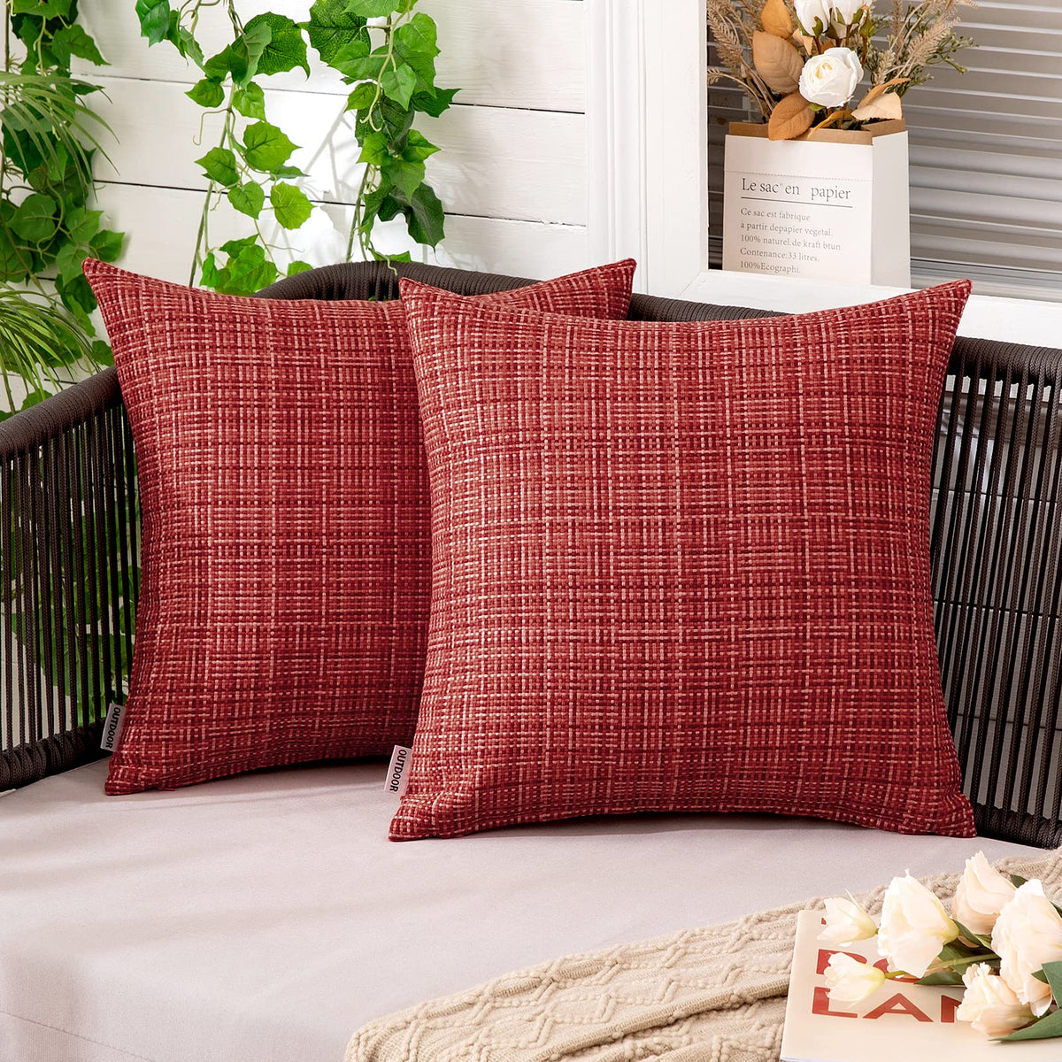 MIULEE outdoor-waterproof pillow cover, 16x16, protects inserts from splashes.