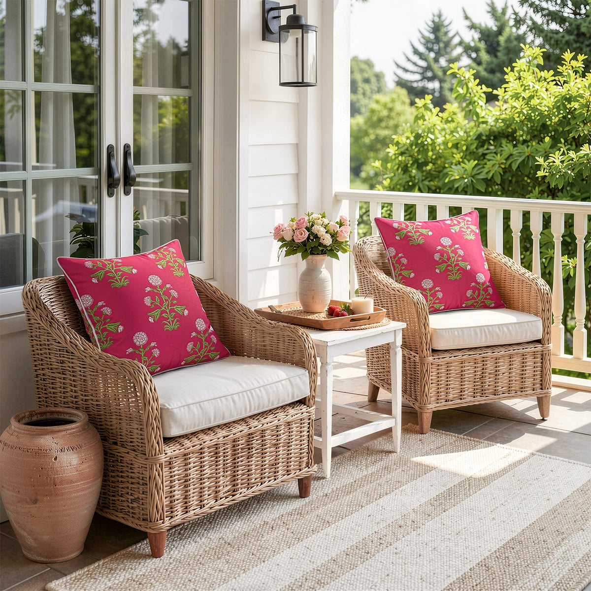 MIULEE patio-ready cover 18x18 suits sofas and swings outdoors