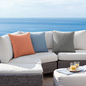 MIULEE reinforced stitching boosts durability for regular outdoor use