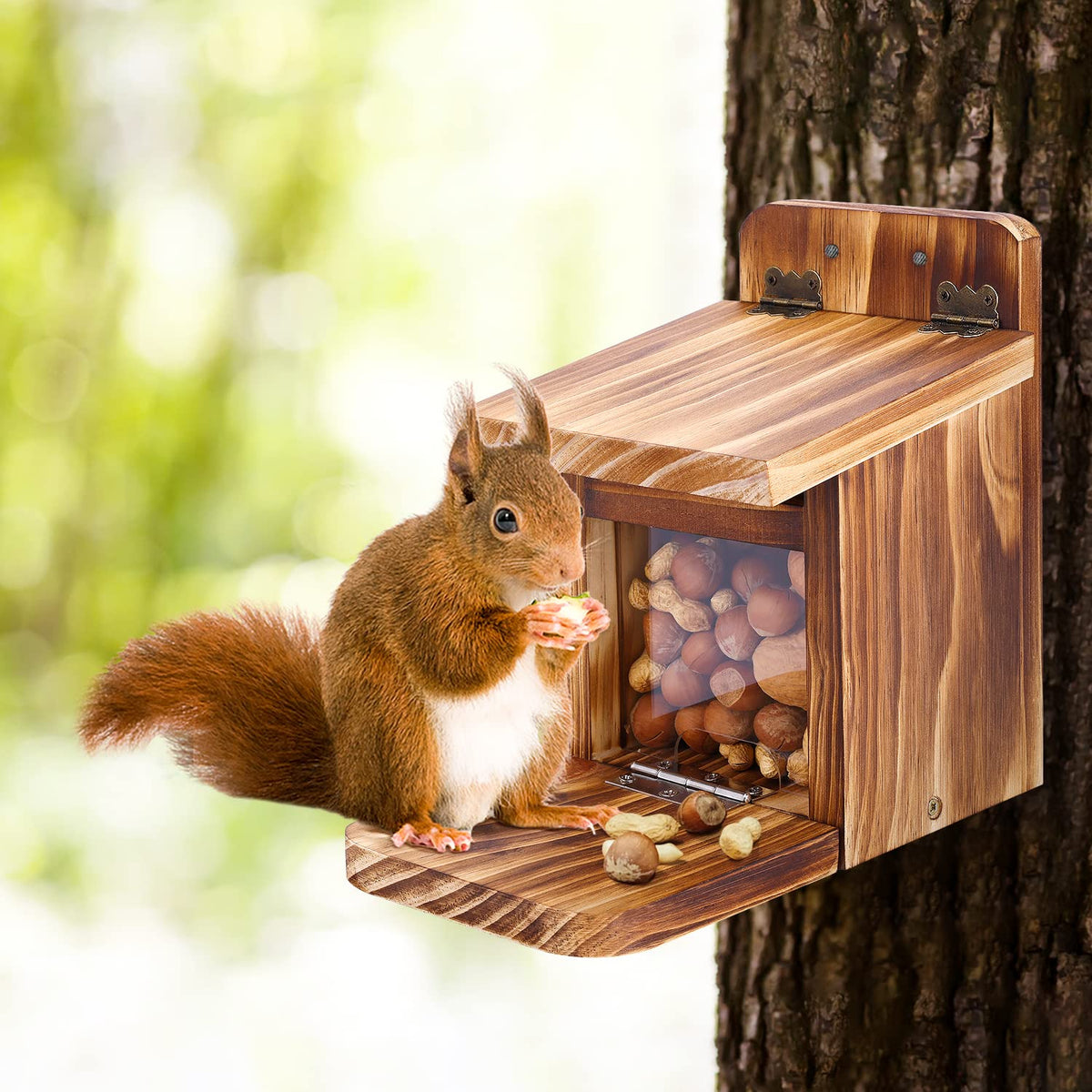 MIXXIDEA Squirrel Feeder Box detailed-wood-joints emphasizes strong joints and long-term use.