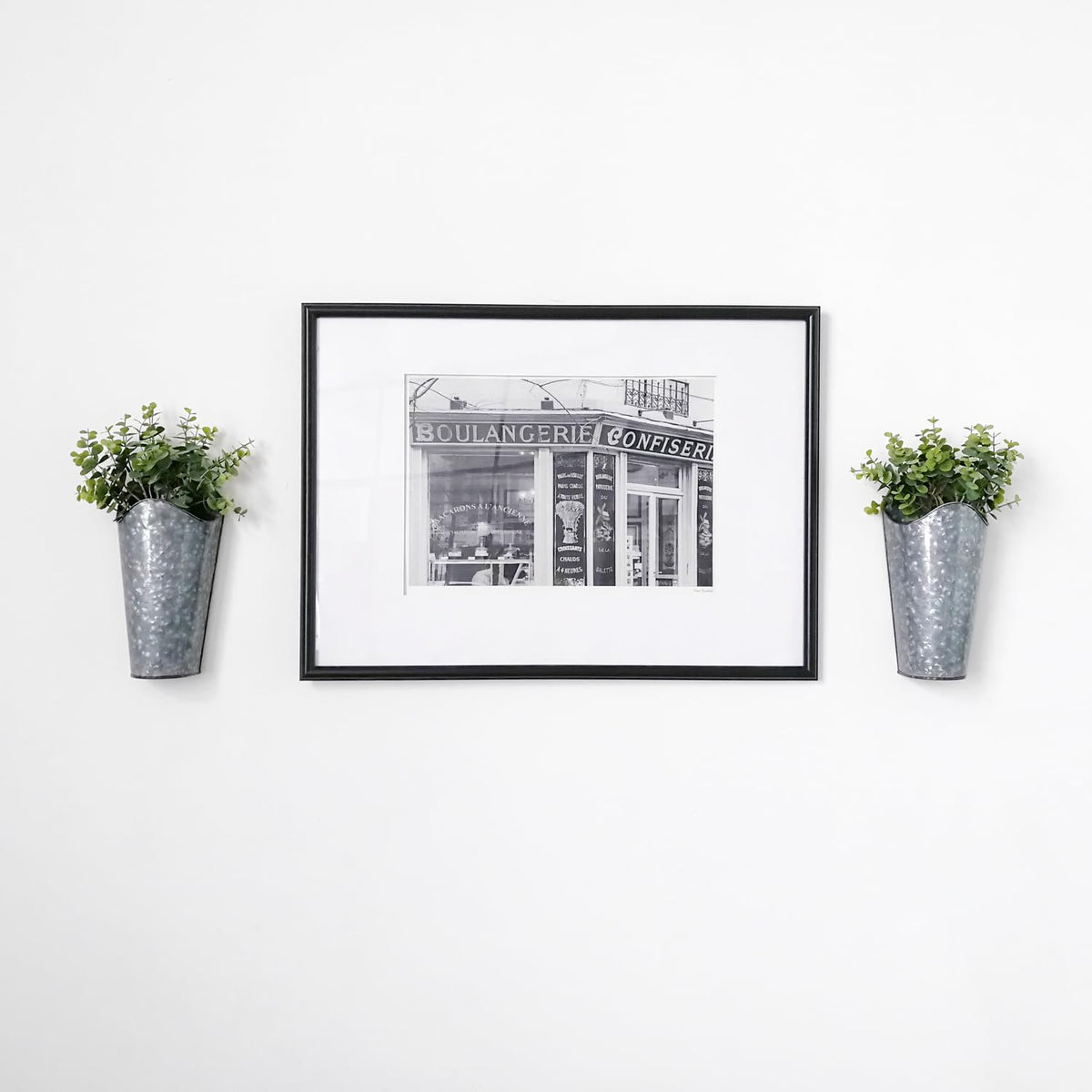 Mkono gift-ready two-planter set appropriate for housewarming