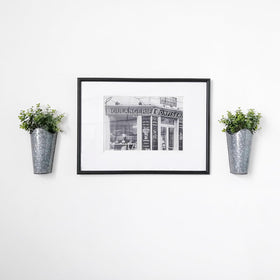 Mkono gift-ready two-planter set appropriate for housewarming