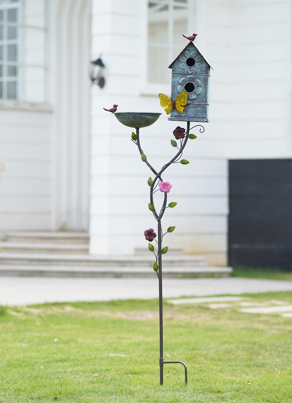 MNRYLKB bird bath and birdhouse dimensions help planning layout.