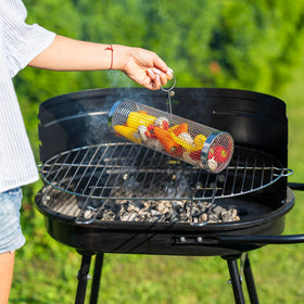 MODAURA dishwasher-safe grill basket for quick cleanup after grilling.