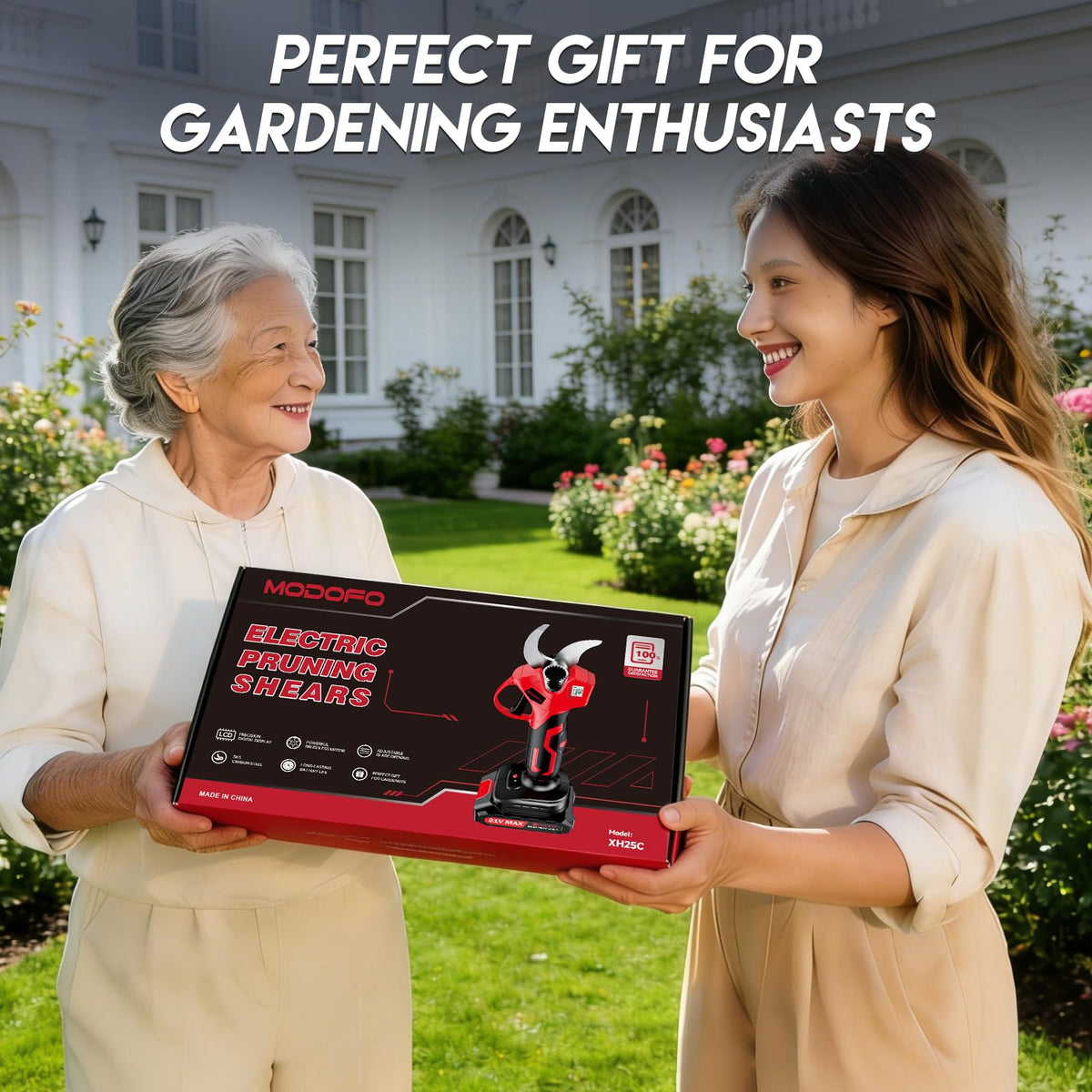 Modofo storage box keeps accessories organized for easy, on-hand pruning.