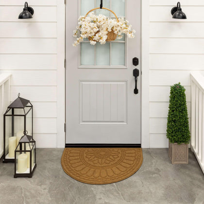 Mohawk Home dynamic-design entryway doormat traps dirt at the doorstep.