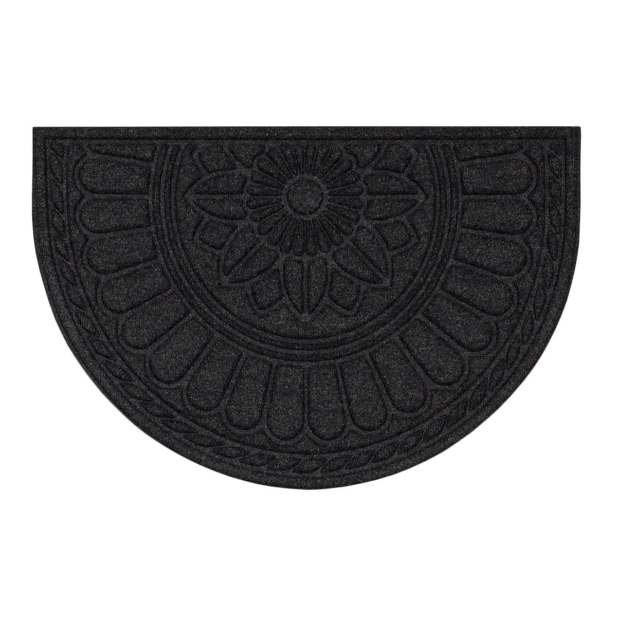 Mohawk Home entryway doormat provides all-weather traction to keep interiors cleaner.