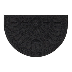 Mohawk Home entryway doormat provides all-weather traction to keep interiors cleaner.