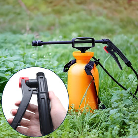 Moicstiy rotating nozzle with mist and stream options for flexible coverage
