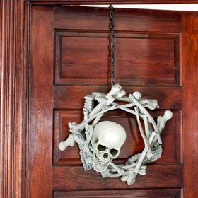 MOKRY PARTY versatile prop for wreaths, mulch scenes, and haunted displays.