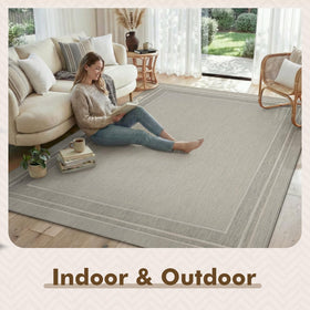 MontVoo outdoor carpet fade-resistant, maintains appearance in high-traffic spaces.