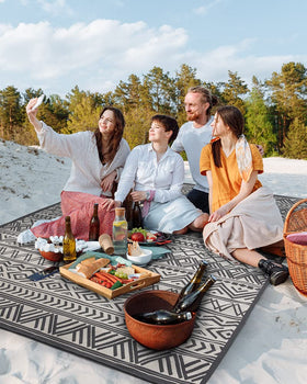MontVoo boho-style outdoor rug enhances patios and balconies.
