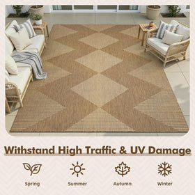MontVoo polypropylene outdoor carpet offers durability and fade resistance for year-round use.