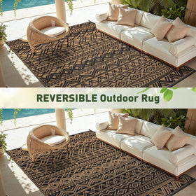 MontVoo UV coated durable outdoor rug resists fading in sun